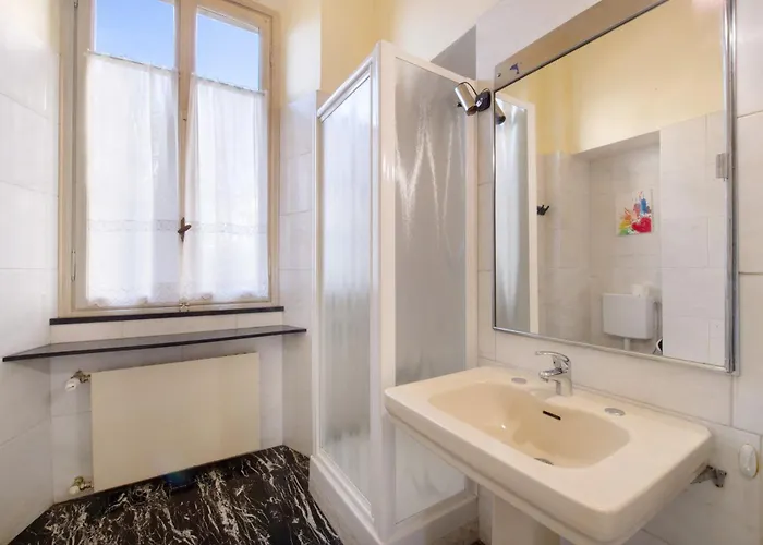 App Mughetto In Marchello Apartamento Brunate